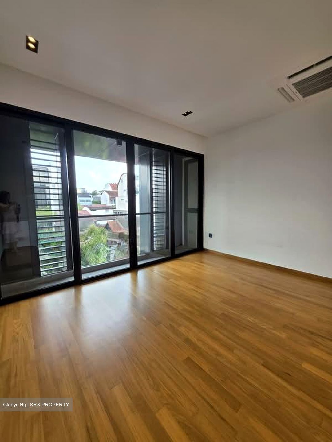 Sembawang Park (D27), Terrace #568336101